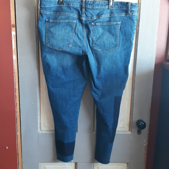 Universal Thread Color Block Skinny Jeans - Picture 4 of 7